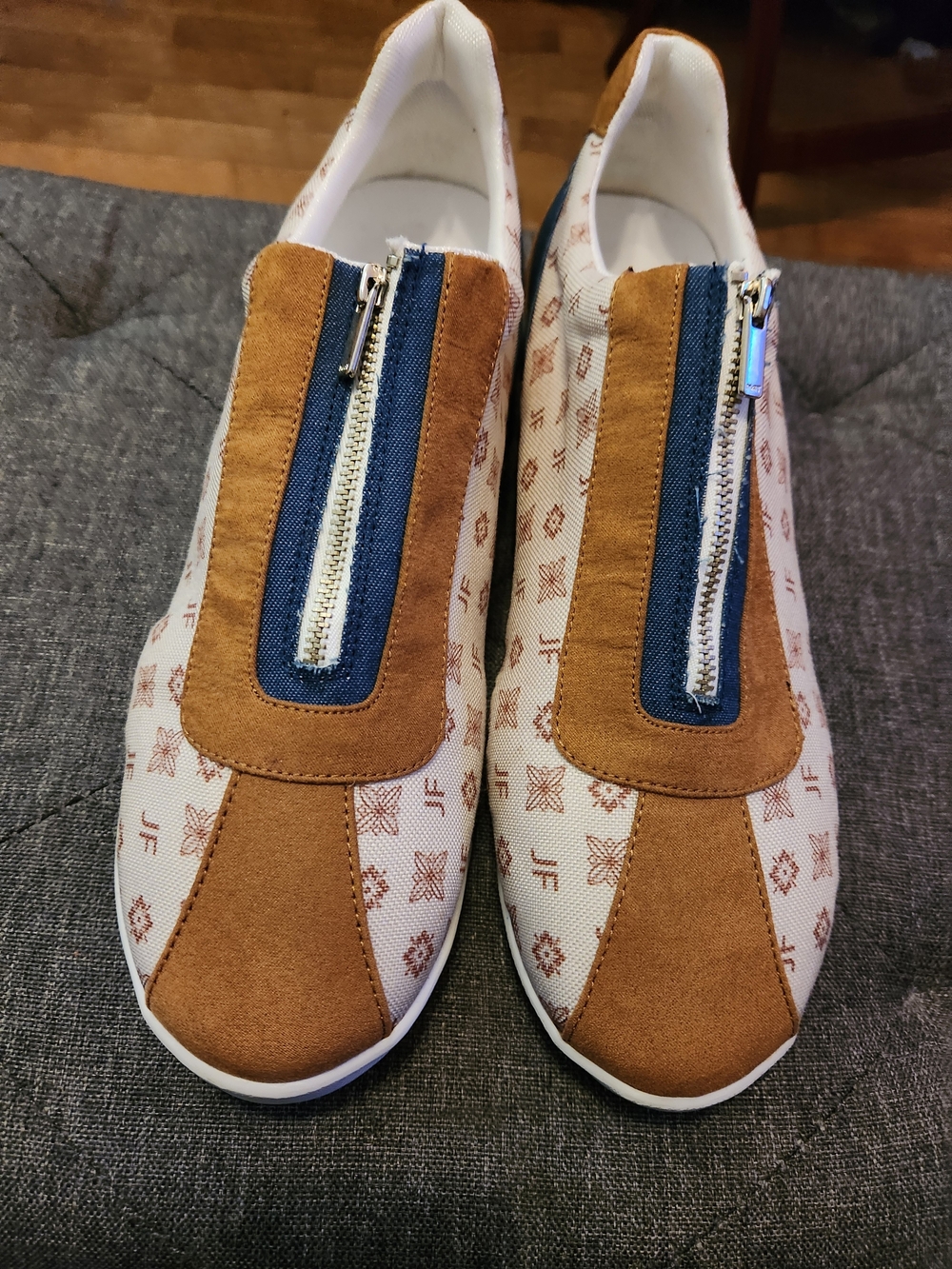 The Bradford Exchange Women's Zip-Front Slip-On Sneakers